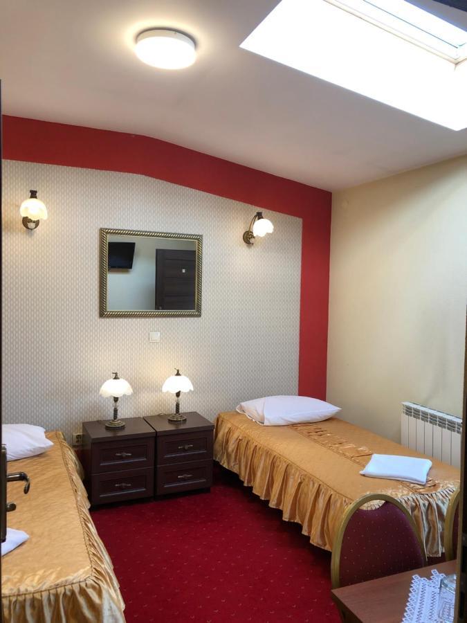 Hotel Sekwana Ченстохова Екстер'єр фото