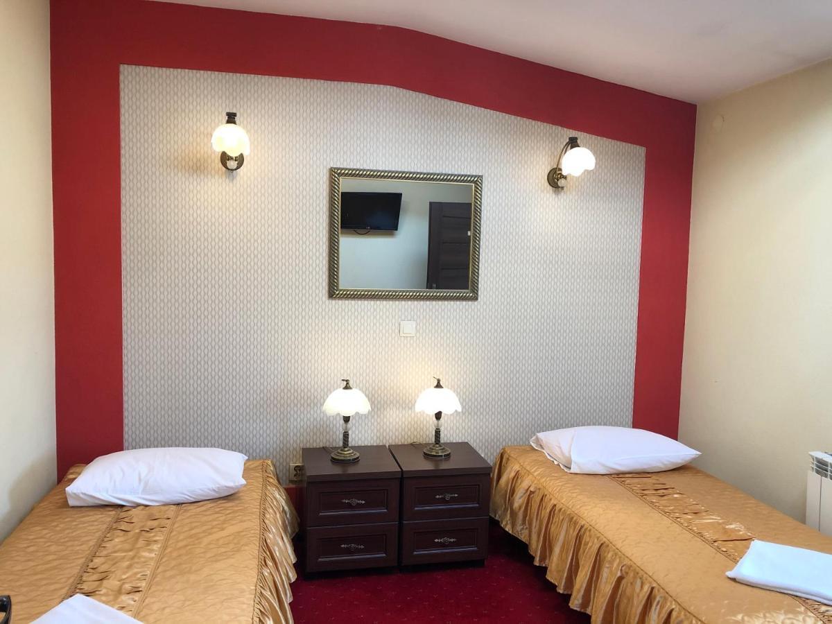 Hotel Sekwana Ченстохова Екстер'єр фото