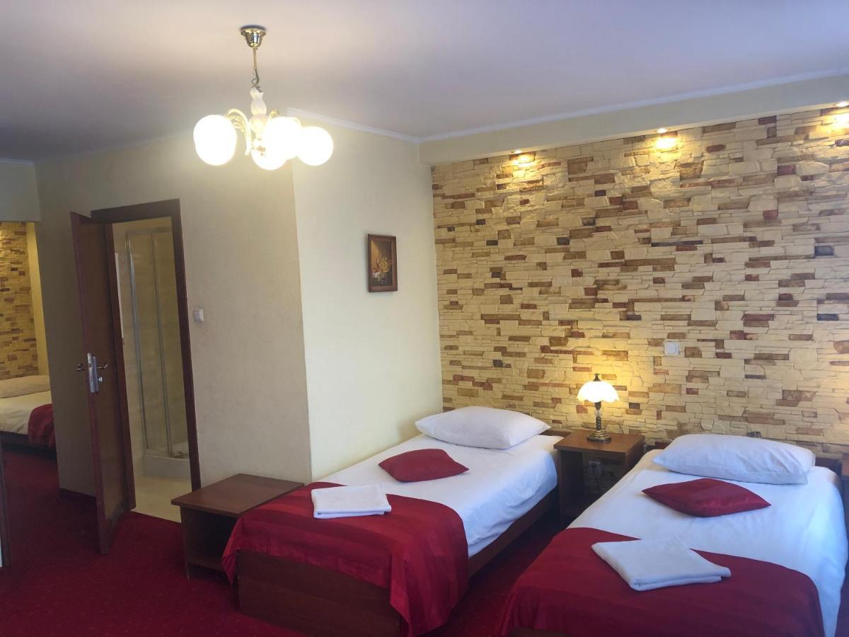 Hotel Sekwana Ченстохова Екстер'єр фото